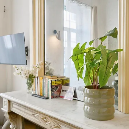 Apartment Centre - Superb Equipped Studio!